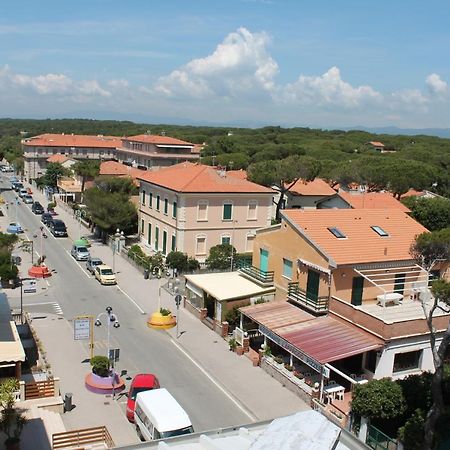 Alberto Quadrilocale A Soli 150M Dal Mare Marina di Castagneto Carducci Luaran gambar