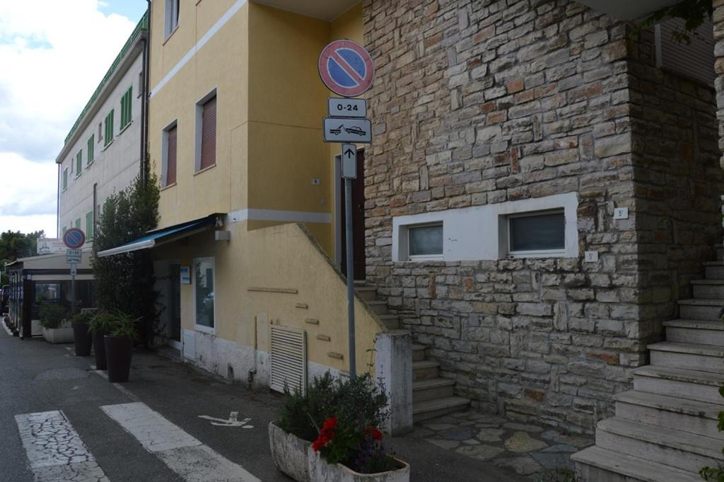 Alberto Quadrilocale A Soli 150M Dal Mare Marina di Castagneto Carducci Luaran gambar