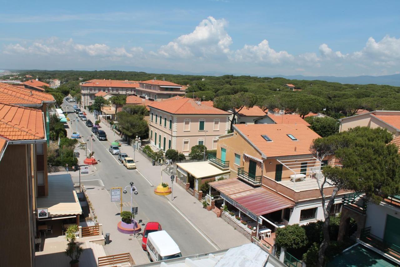 Alberto Quadrilocale A Soli 150M Dal Mare Marina di Castagneto Carducci Luaran gambar